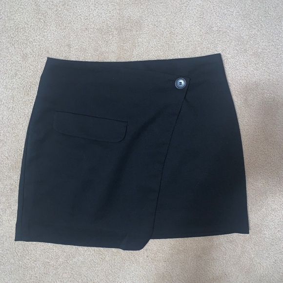 H&M Wrap-front mini Skirt black - Picture 1 of 7